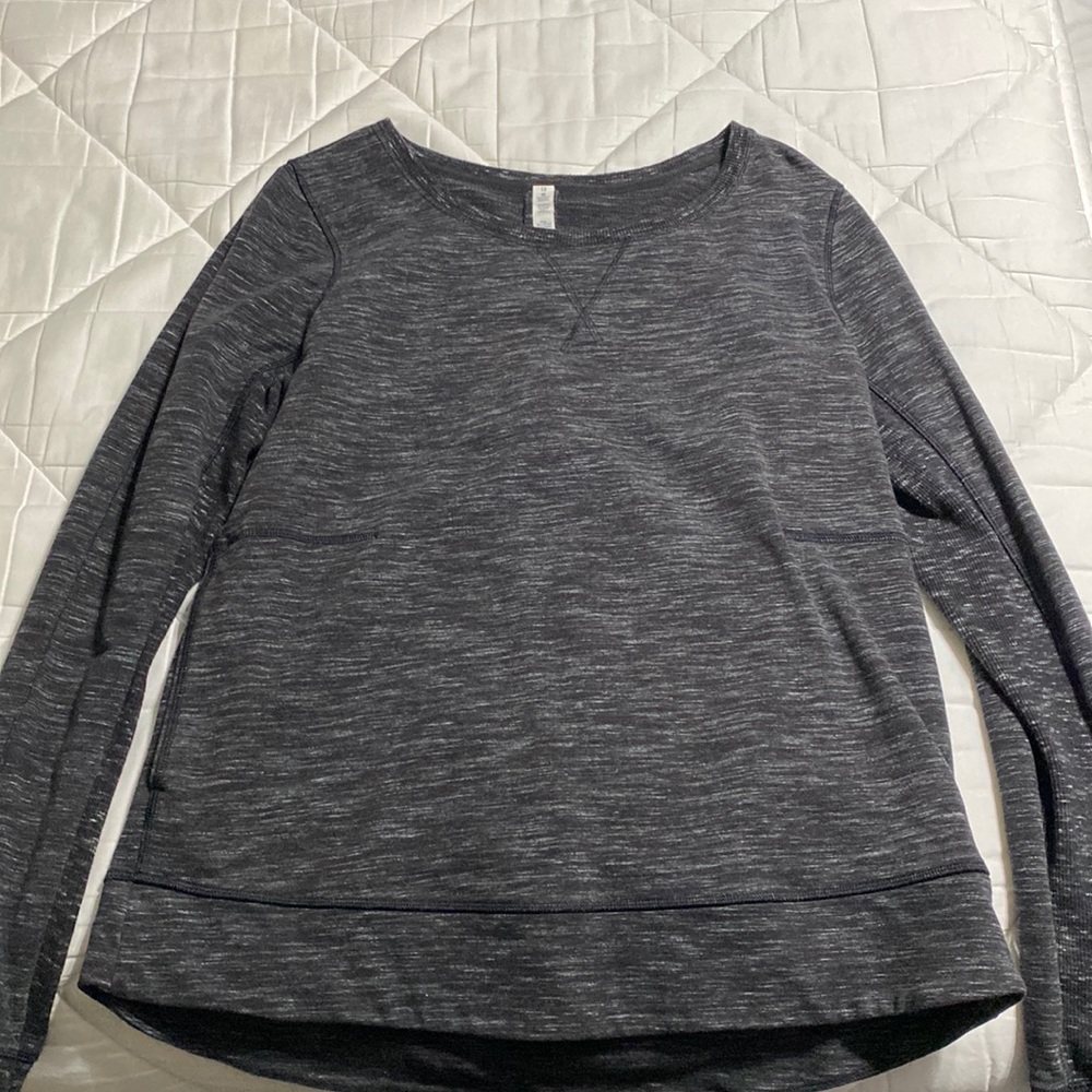 LuLuLemon Sweater with Pockets
